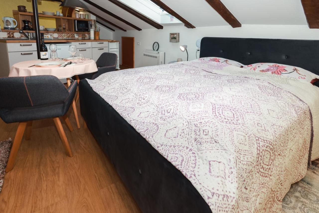 Apartmani Nad Voltun Кастав Экстерьер фото