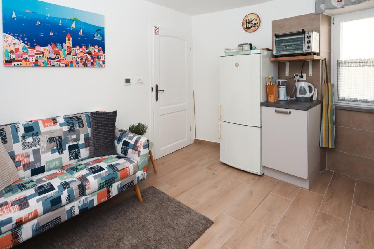 Apartmani Nad Voltun Кастав Экстерьер фото