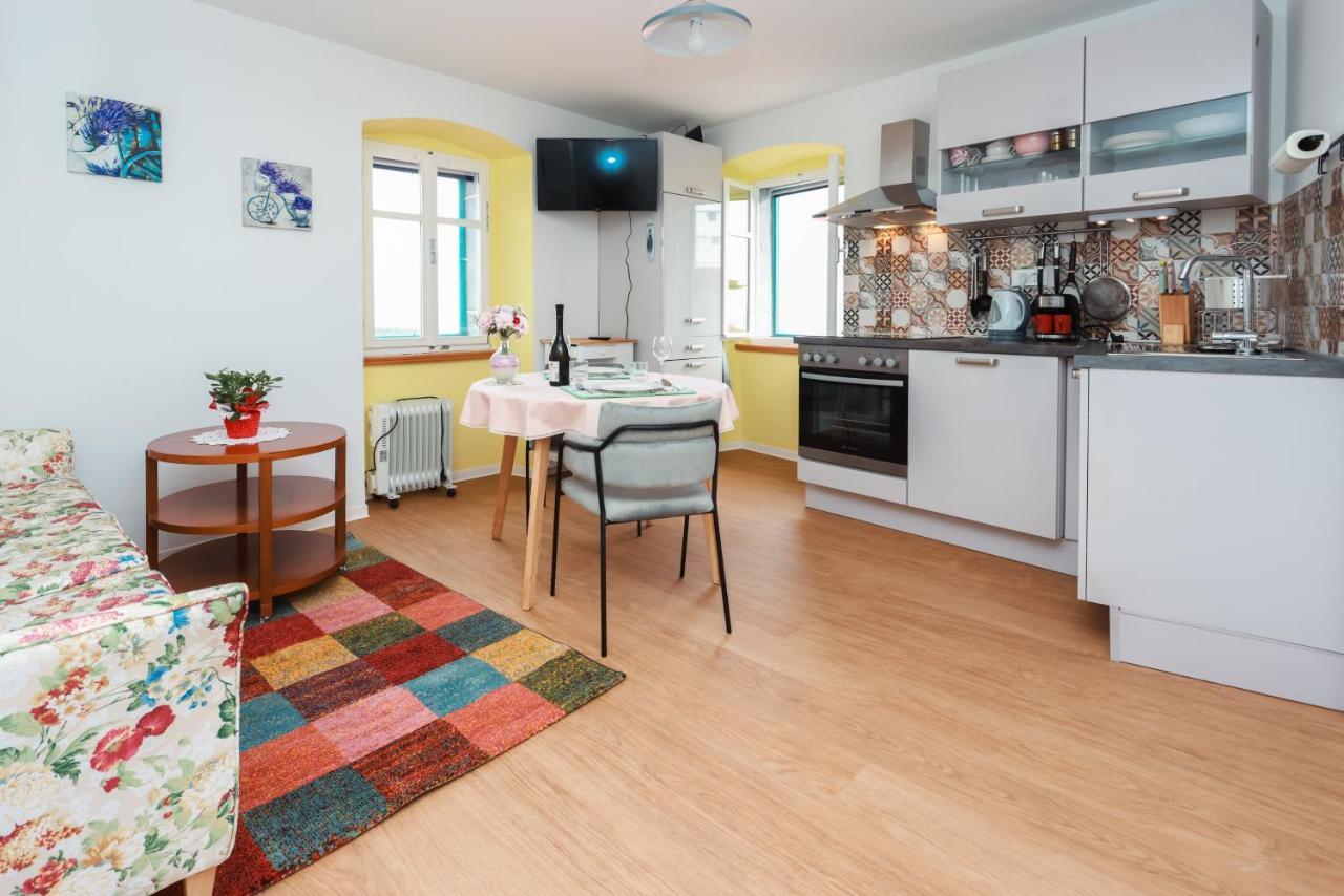 Apartmani Nad Voltun Кастав Экстерьер фото