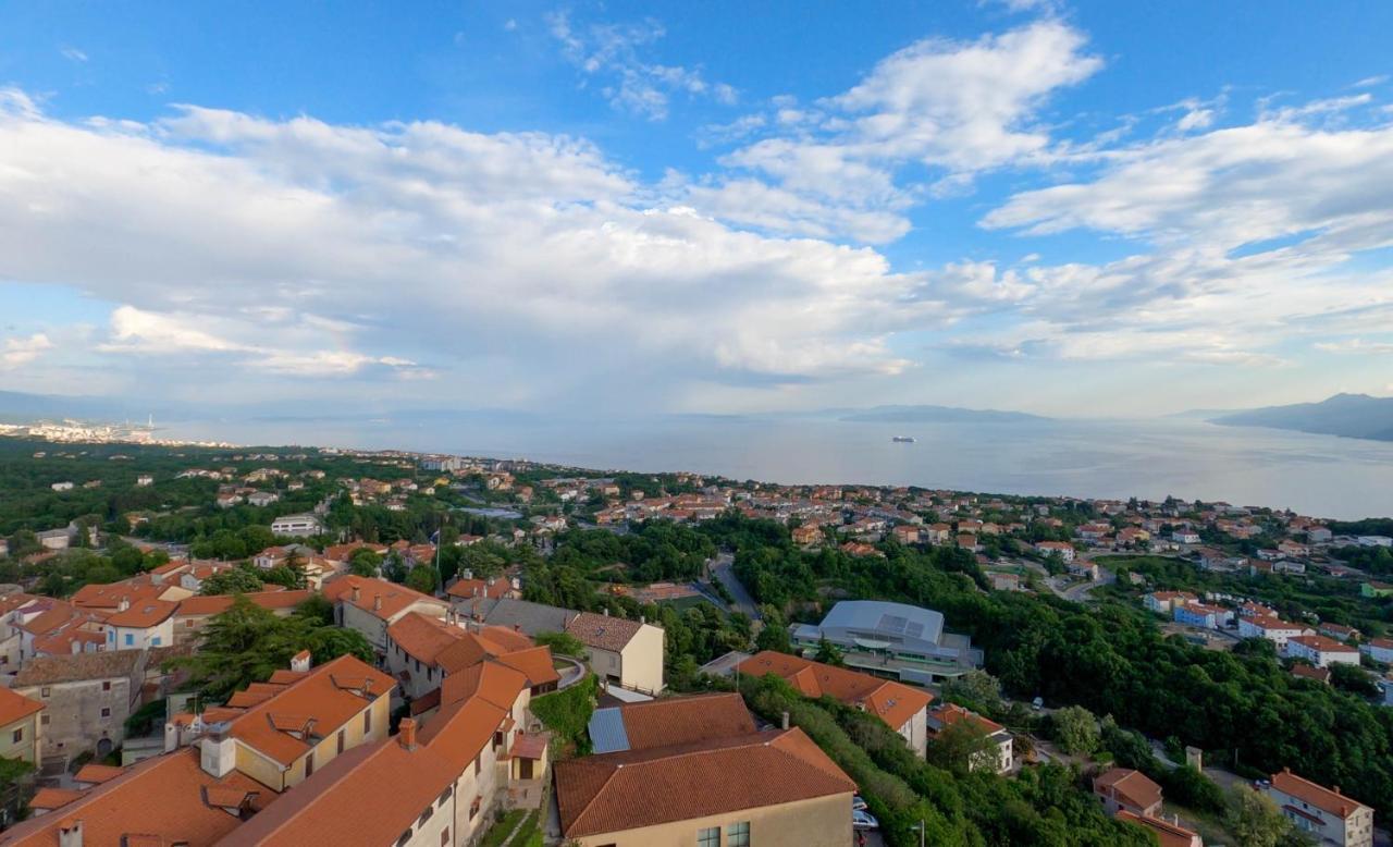 Apartmani Nad Voltun Кастав Экстерьер фото